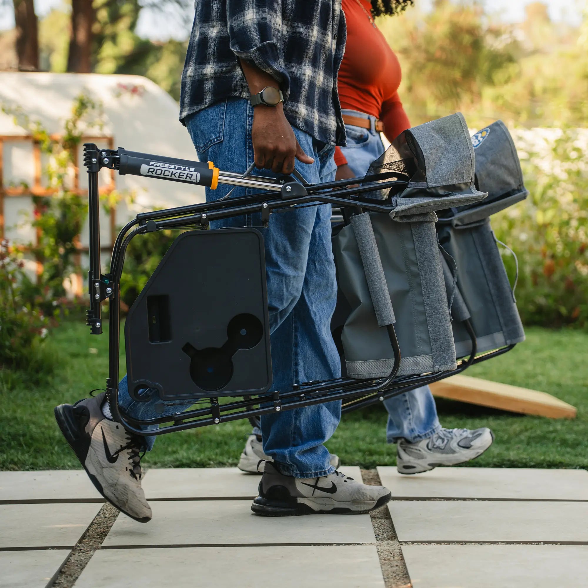Freestyle Rocker™ with Side Table